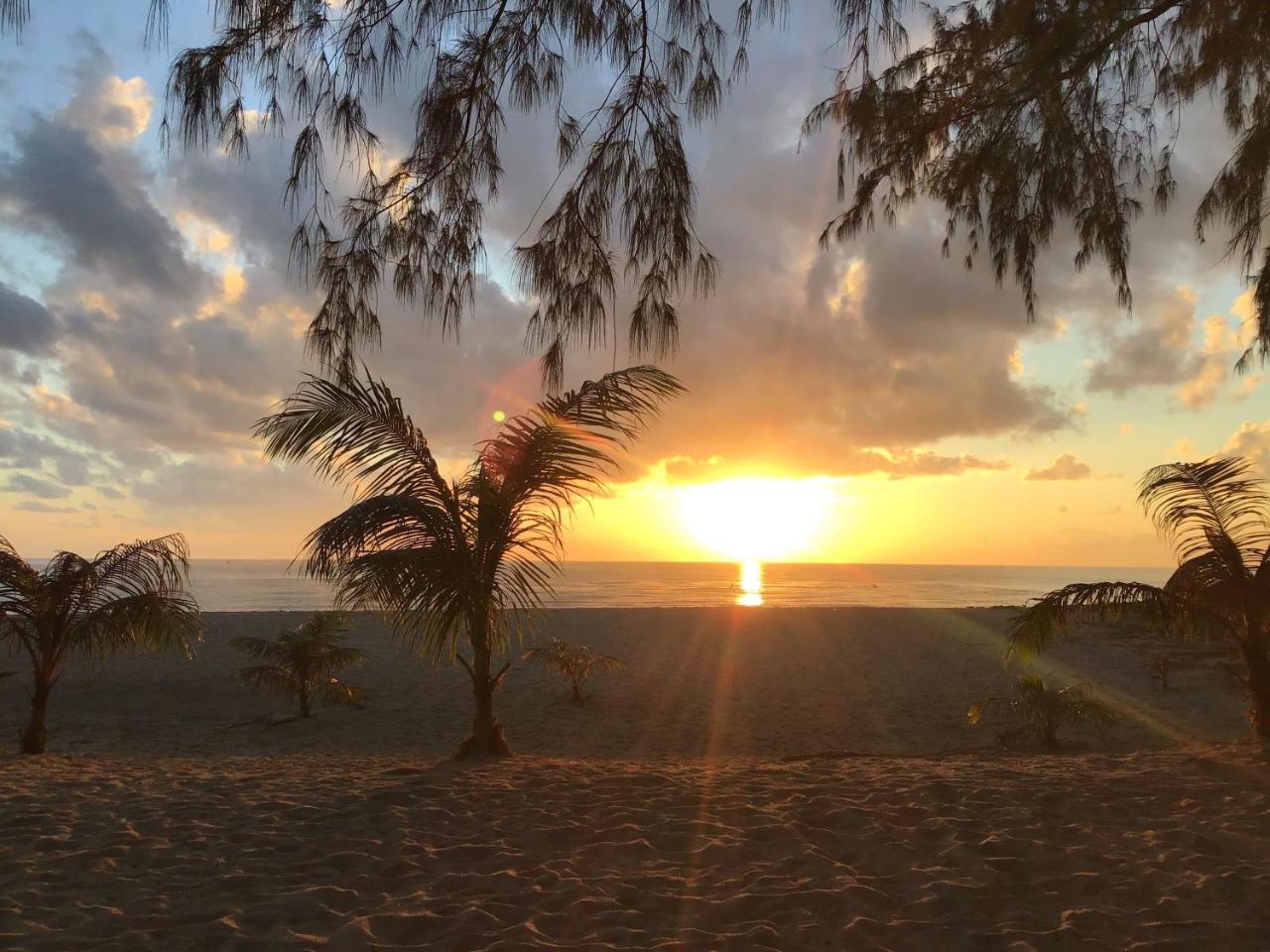 Had Lamae Resort Ban Pak Nam Lamae Kültér fotó